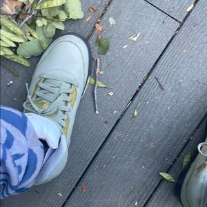 Meet your Posher, Ollie